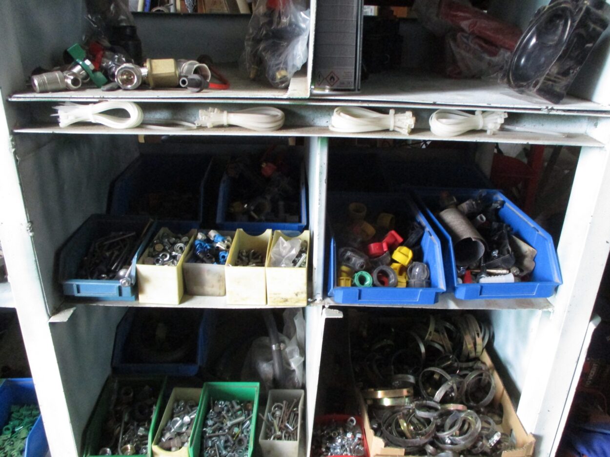 Recambios abonadoras y equipos de herbicida (2)